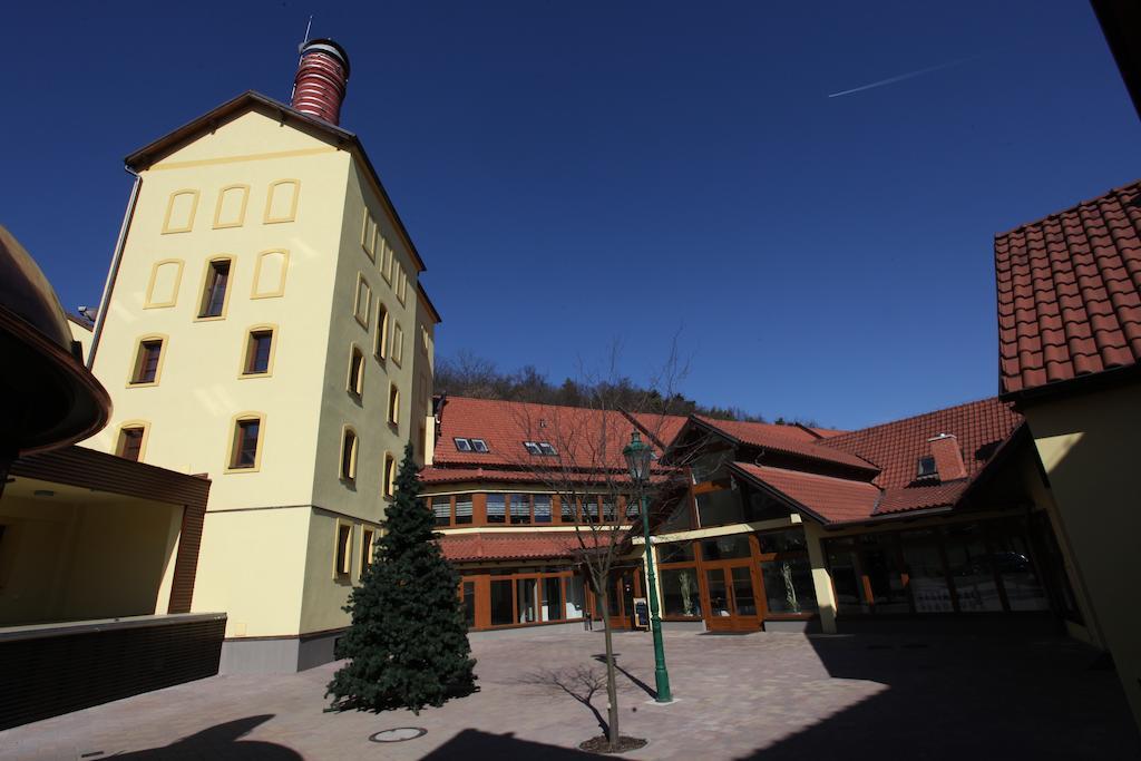 Hotel Sladovna Cerna Hora Luaran gambar