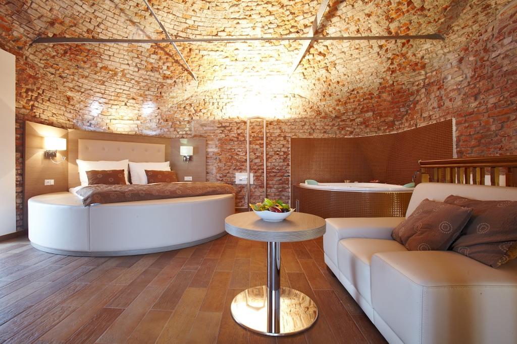 Hotel Sladovna Cerna Hora Bilik gambar